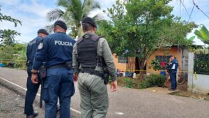 Tres personas fueron impactadas con arma de fuego en Soná, las autoridades investigan este hecho.