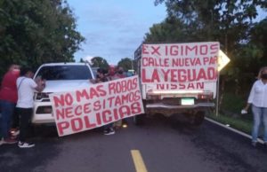 Calobreños reclaman carretera y más seguridad.