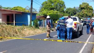 Adulto mayor muere quemado en una residencia en Santiago.