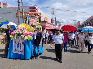 Celebran 74 años de las fiestas en honor a la Medalla Milagrosa.